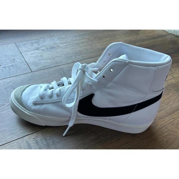 Nike Blazer Mid '77 Vintage Men's Sneakers White/Black, Size US 9.5 - Picture 3 of 10